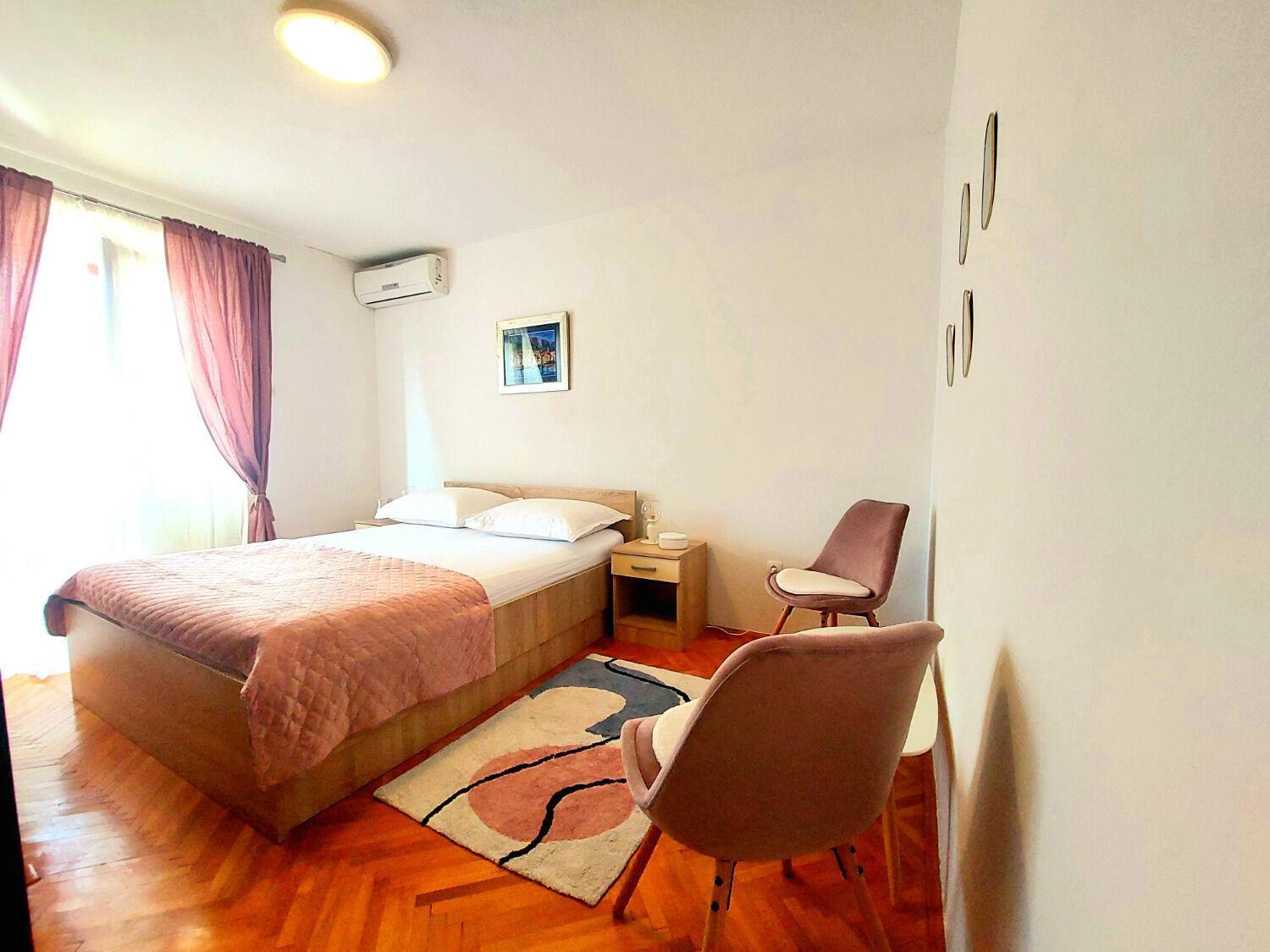 Apartment Fila - Large & Close To The Beach Makarska Eksteriør billede